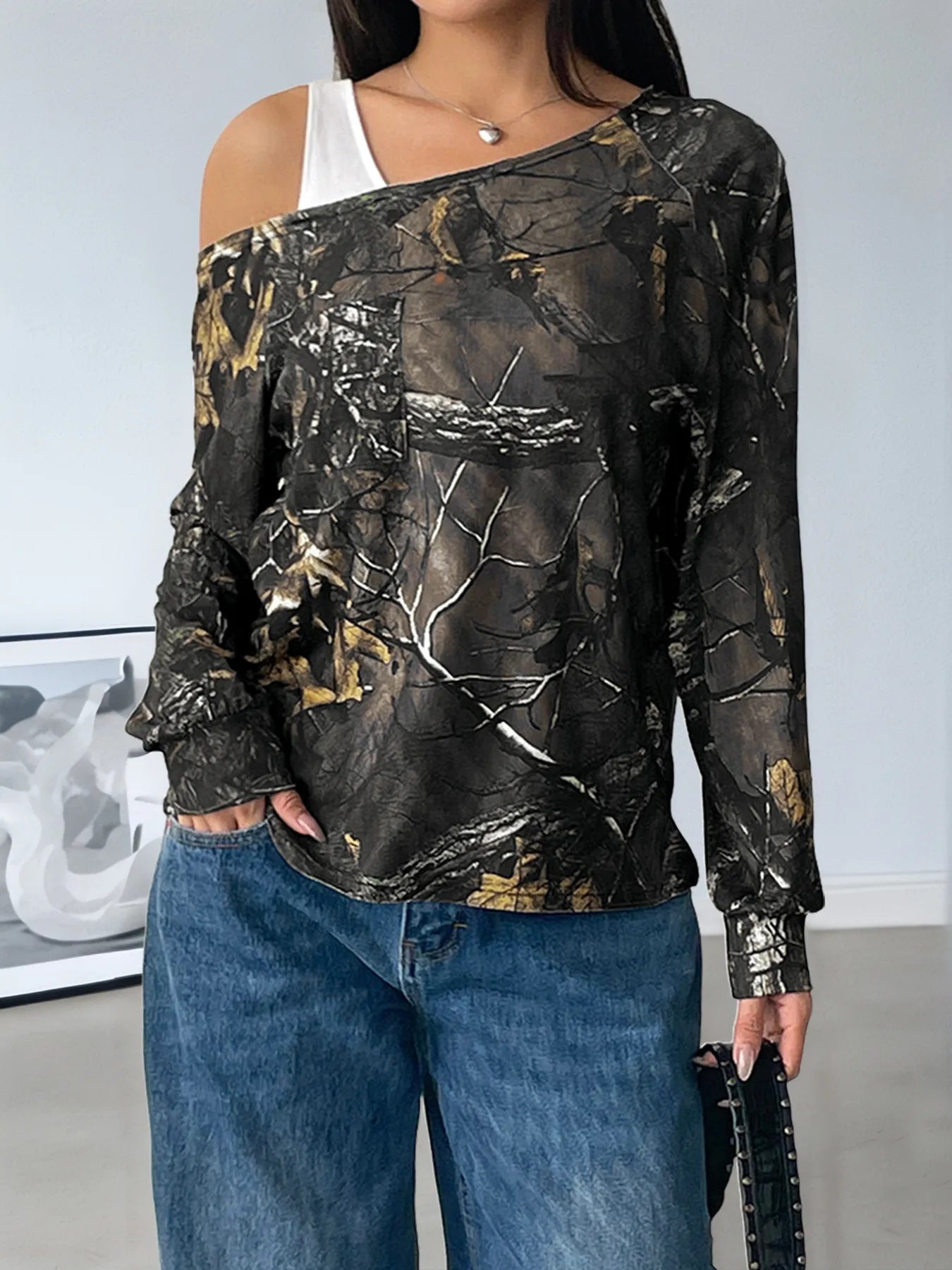 Army Green Spliced Off-Shoulder Long Sleeve Top