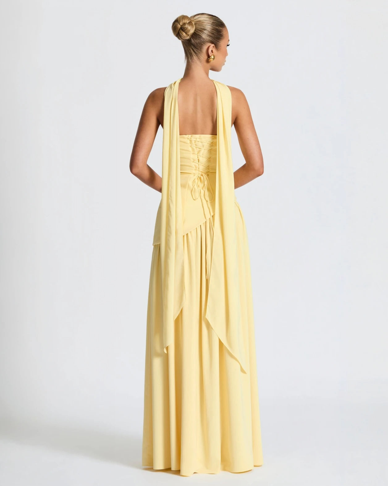Vestido Maxi Elegante Isadora™ com Fenda: Conforto Luxuoso para Eventos Memoráveis